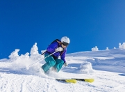 开云体育app-维尼修斯闪耀全场，美国行友谊赛皇马连续得分压制尤文