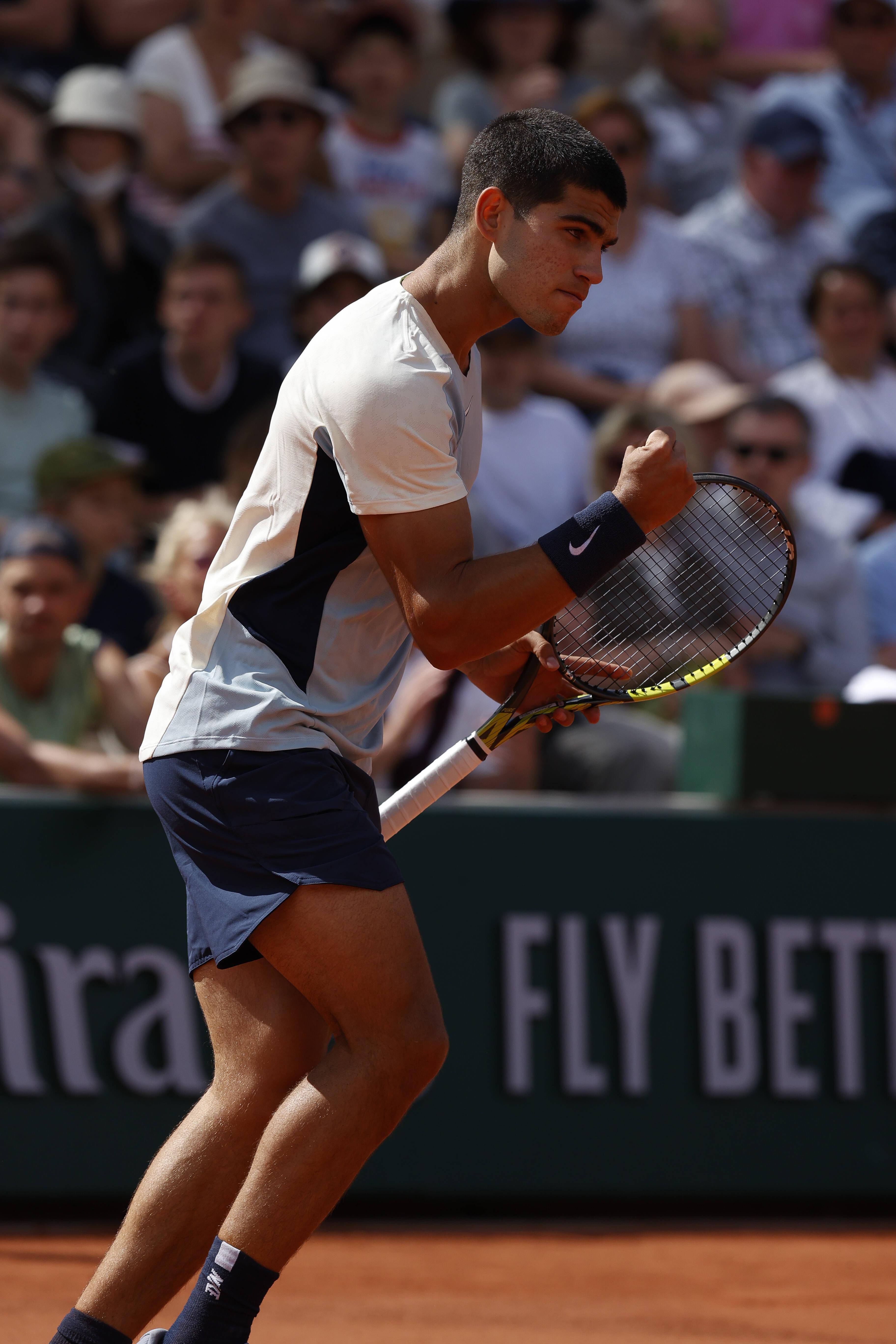 世界网球队逆转法国网球队,阿尔卡拉斯制霸全场的简单介绍 世界网球队逆转法国网球队,阿尔卡拉斯制霸全场的简单介绍