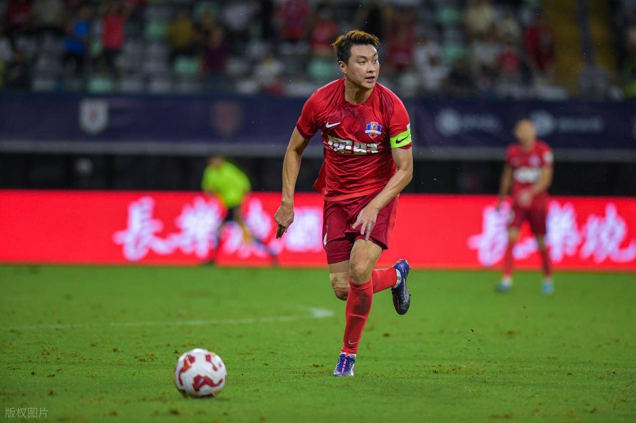 上海申花迎战广岛三箭，中国豪强再掀波澜