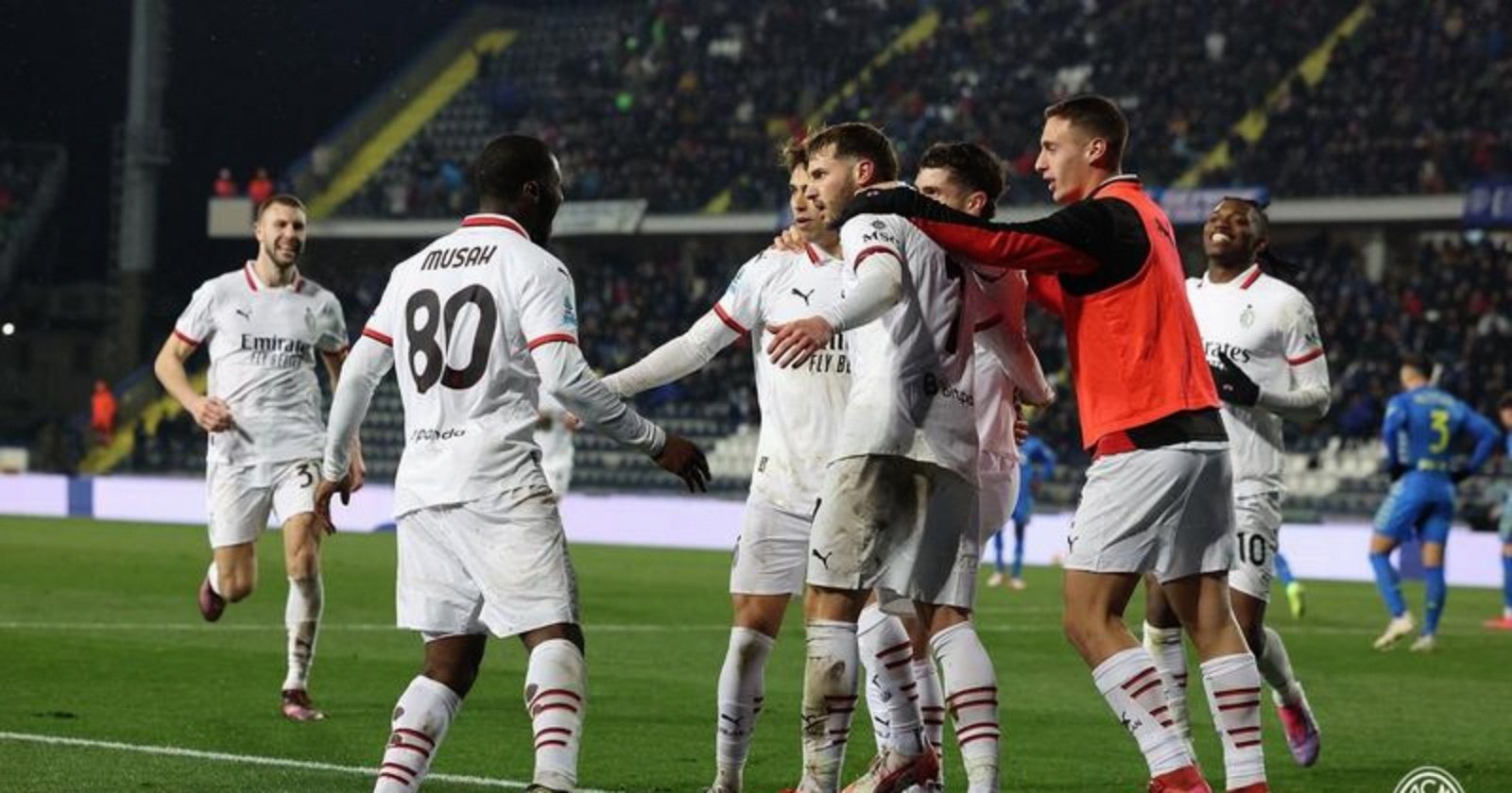 防守稳固，是球队不断取得胜利的保障的简单介绍