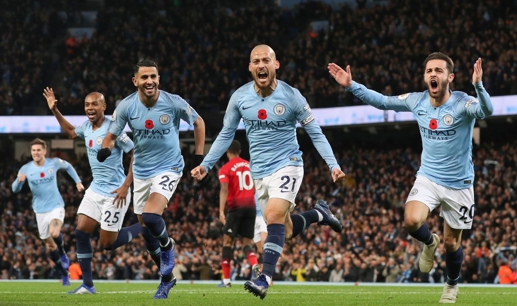 包含曼城豪取胜利，继续领跑积分榜的词条