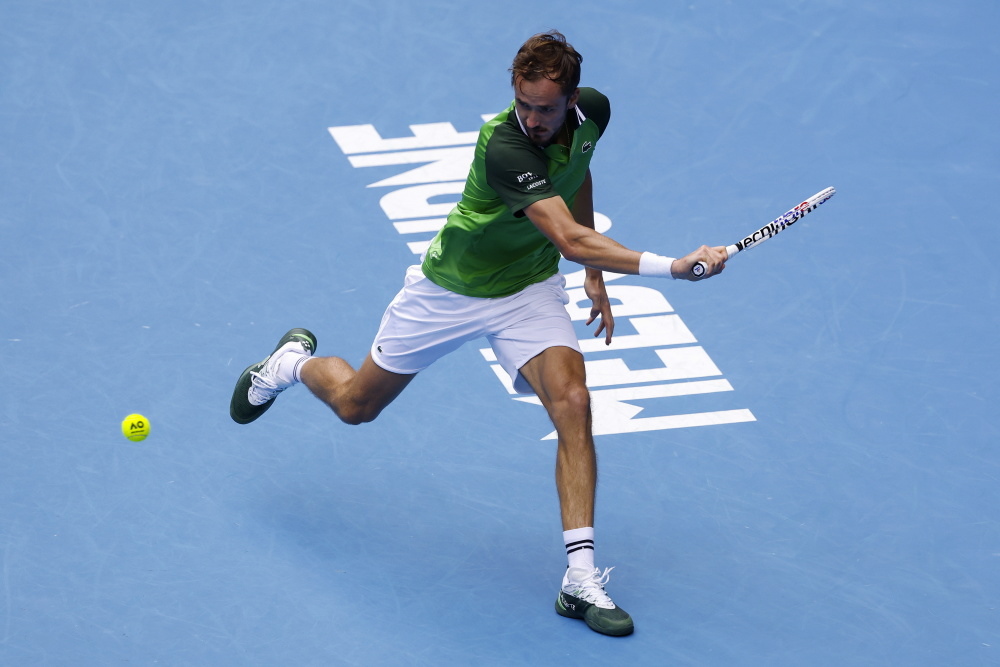 西班牙网球队强势世界网球队，梅德韦杰夫送出助攻的简单介绍