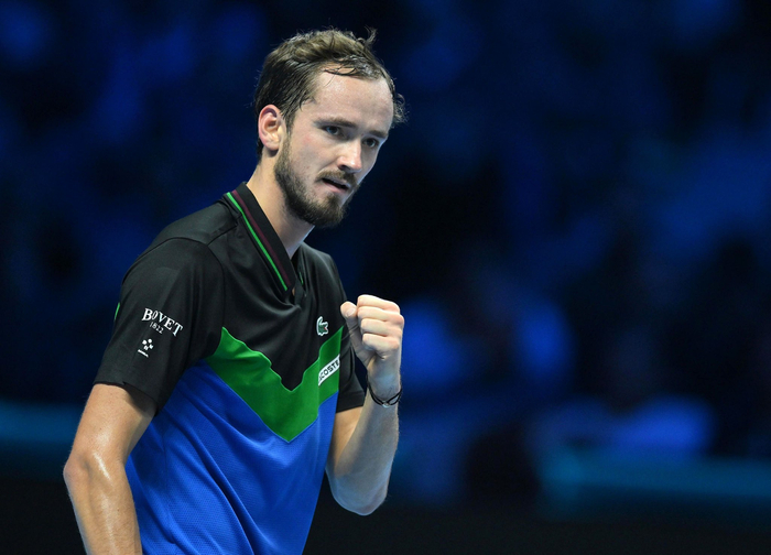 西班牙网球队强势世界网球队，梅德韦杰夫送出助攻的简单介绍