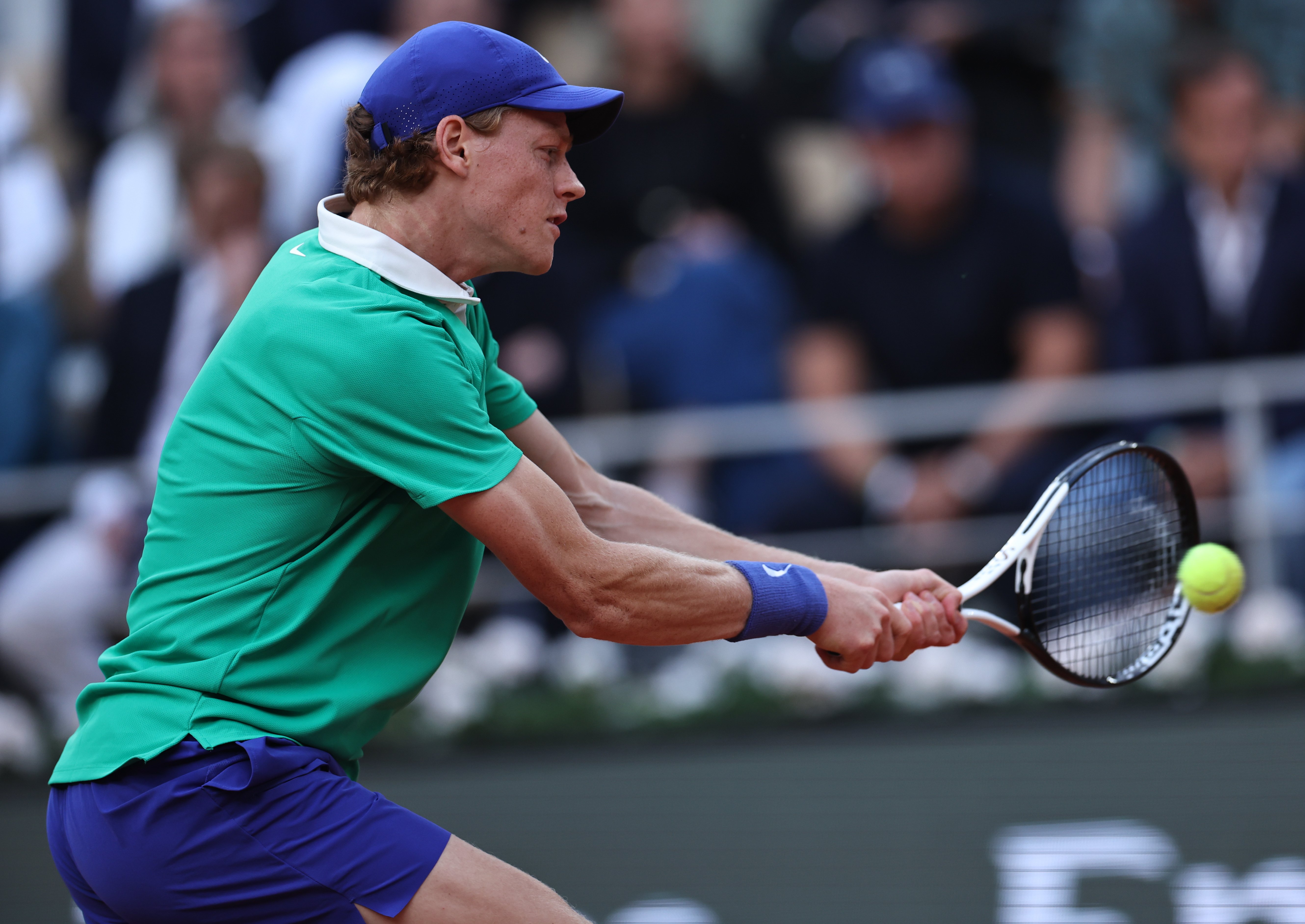 关于法网险胜澳网，辛纳高光表现的信息