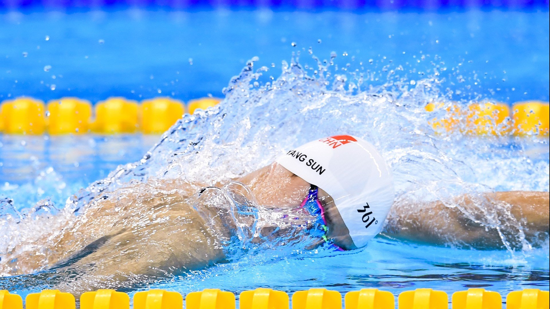 塞内加尔鏖战巴西,阿坎吉数据全面爆炸,定义现代中卫新标杆